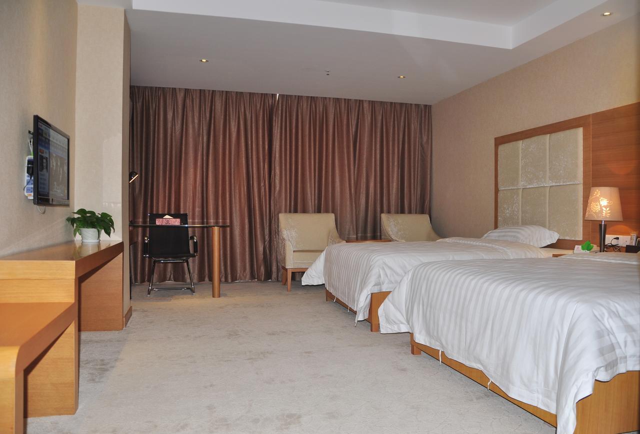 Shenzhen Huamao Aviatic Hotel Exterior photo